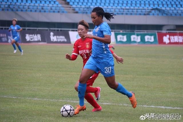 卡拉格：巴黎三叉戟太难控制 波帅应该赶紧撤