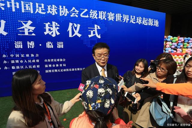 杨健：马刺半场快得80分了 尼克斯还不如上克拉克森随便扔呢