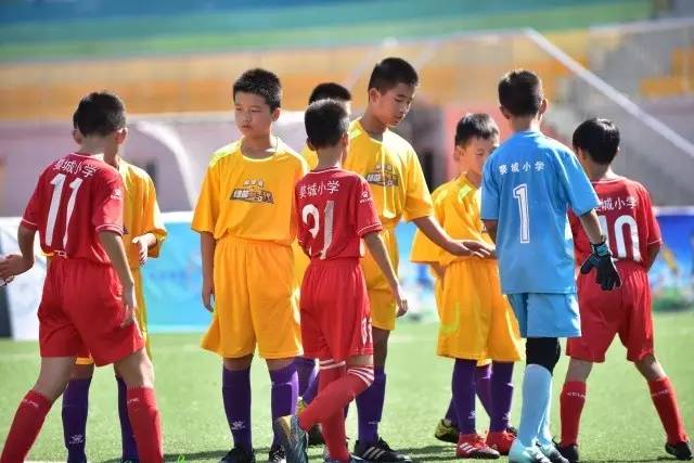 邮报盘点世界杯后可能转会11人：库库雷利亚、大马丁、麦卡等在列